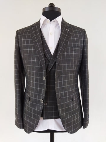 Grey Checkered 3 pcs Suit